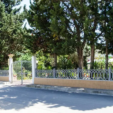 Donata